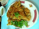 牡蠣のオムレツ．さくさくとしていて甘い食感